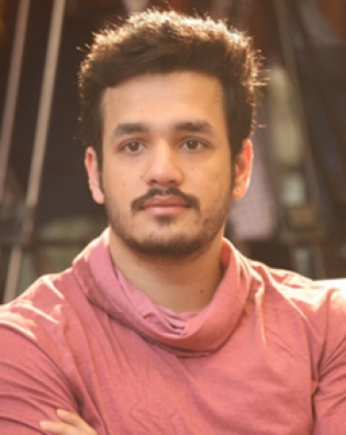 Akhil Akkineni Ke Baare Mai
