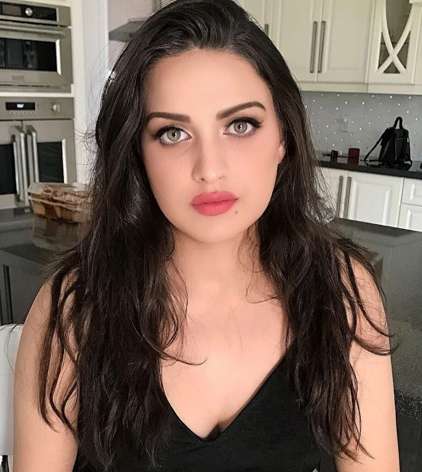 Himanshi Khurana